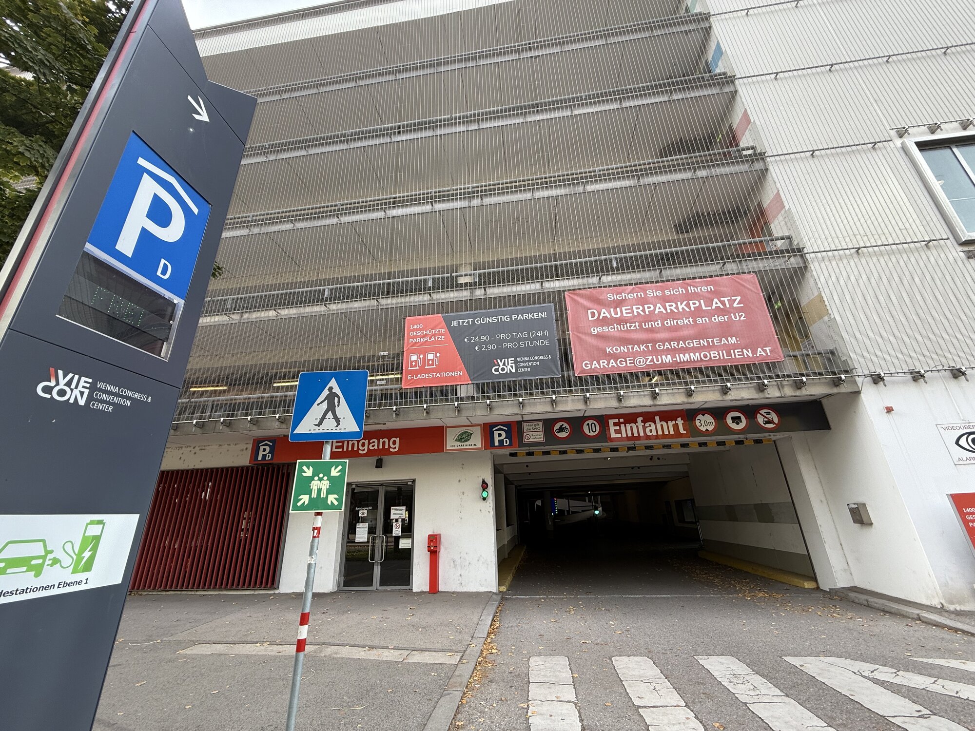 Einfahrt Garage Messe Wien D